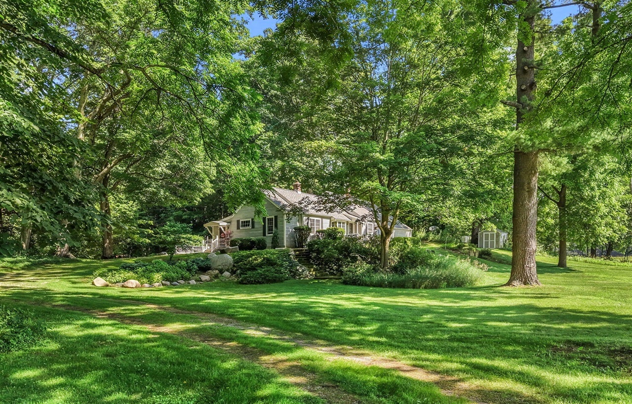 5515 Kaiser Road — photo
