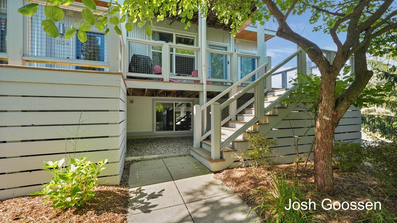 2106 Celadon Drive 34 — photo