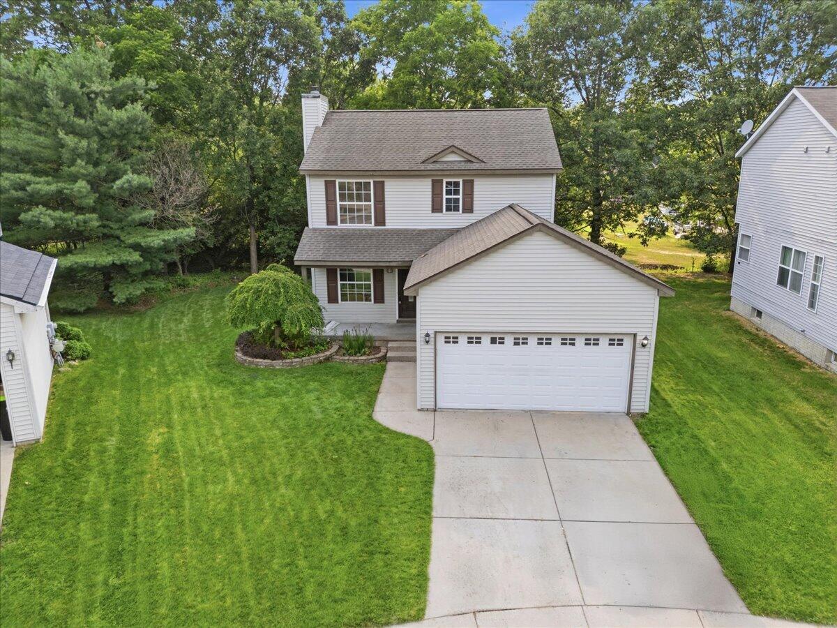 608 Heritage Circle — photo