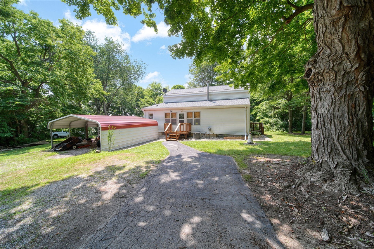 1533 E Munger Road, Tecumseh, MI 49286 — photo 2
