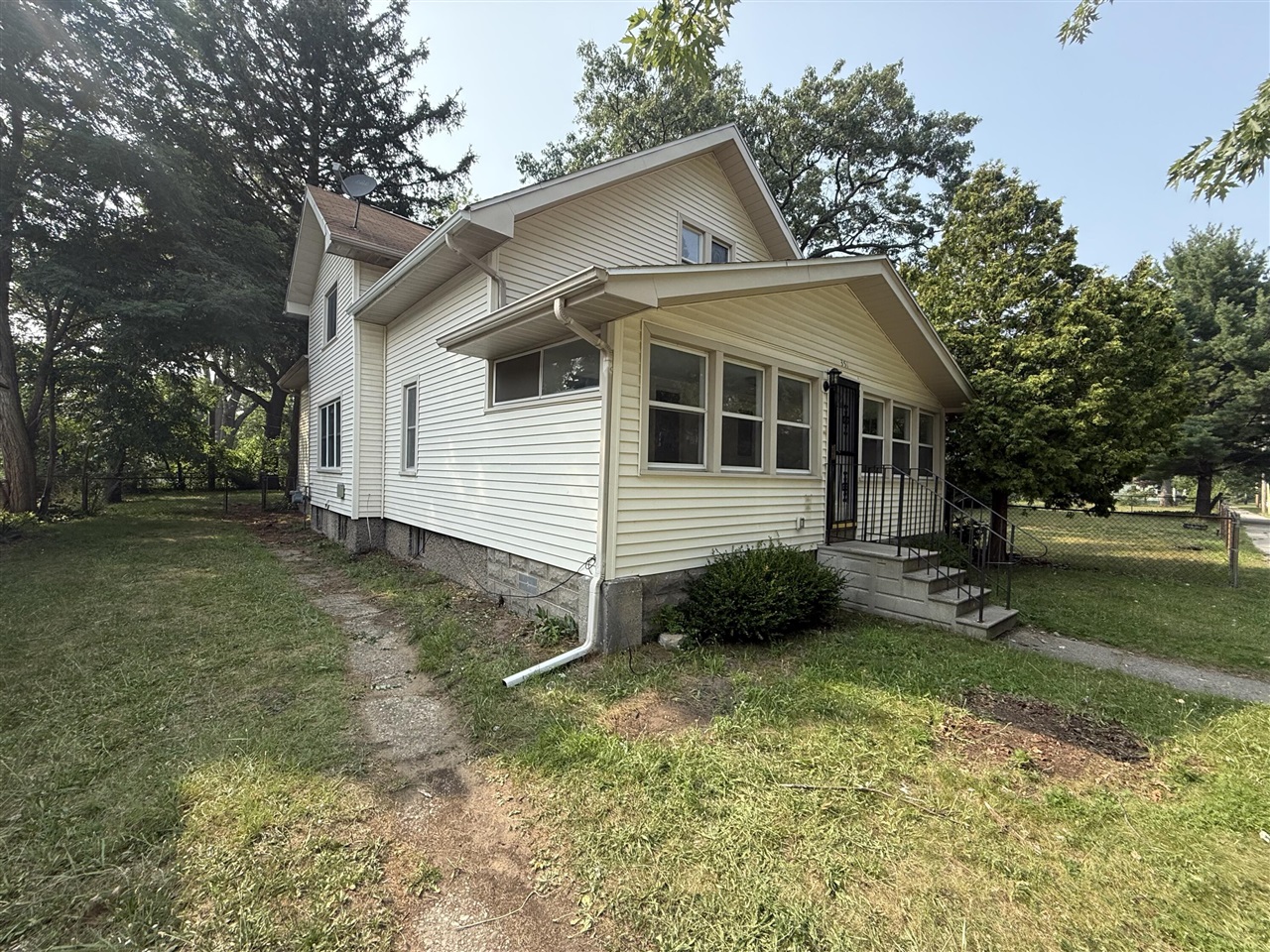 351 Erickson Street — photo