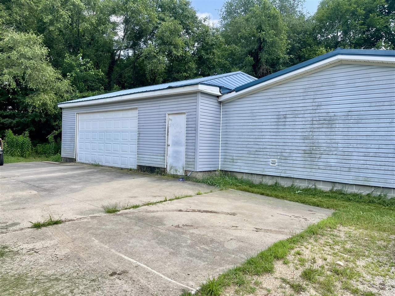 13830 Riverside Drive, Constantine, MI 49042 — photo 3