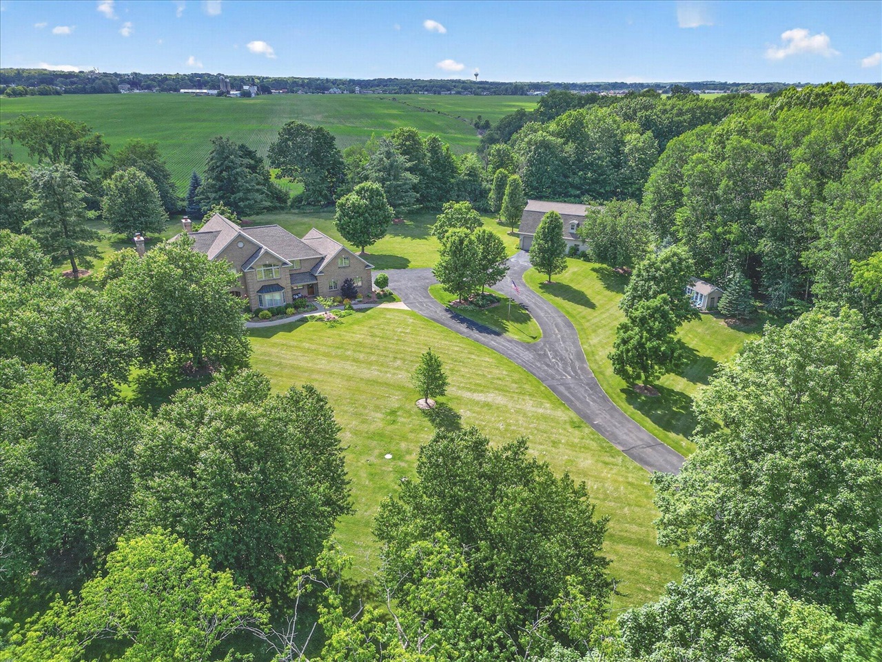 9425 Ravine Ridge Drive, Caledonia, MI 49316 — photo 2