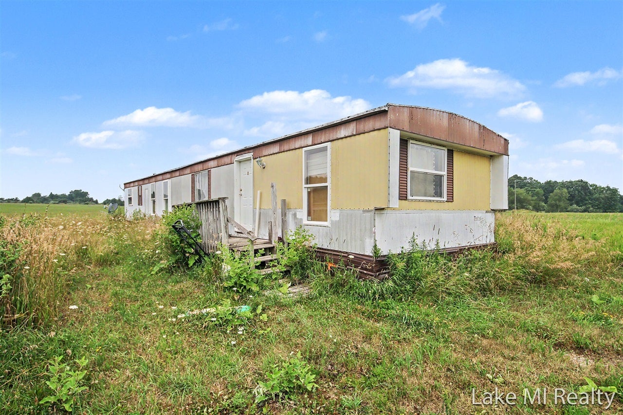 12650 Jefferson Road — photo