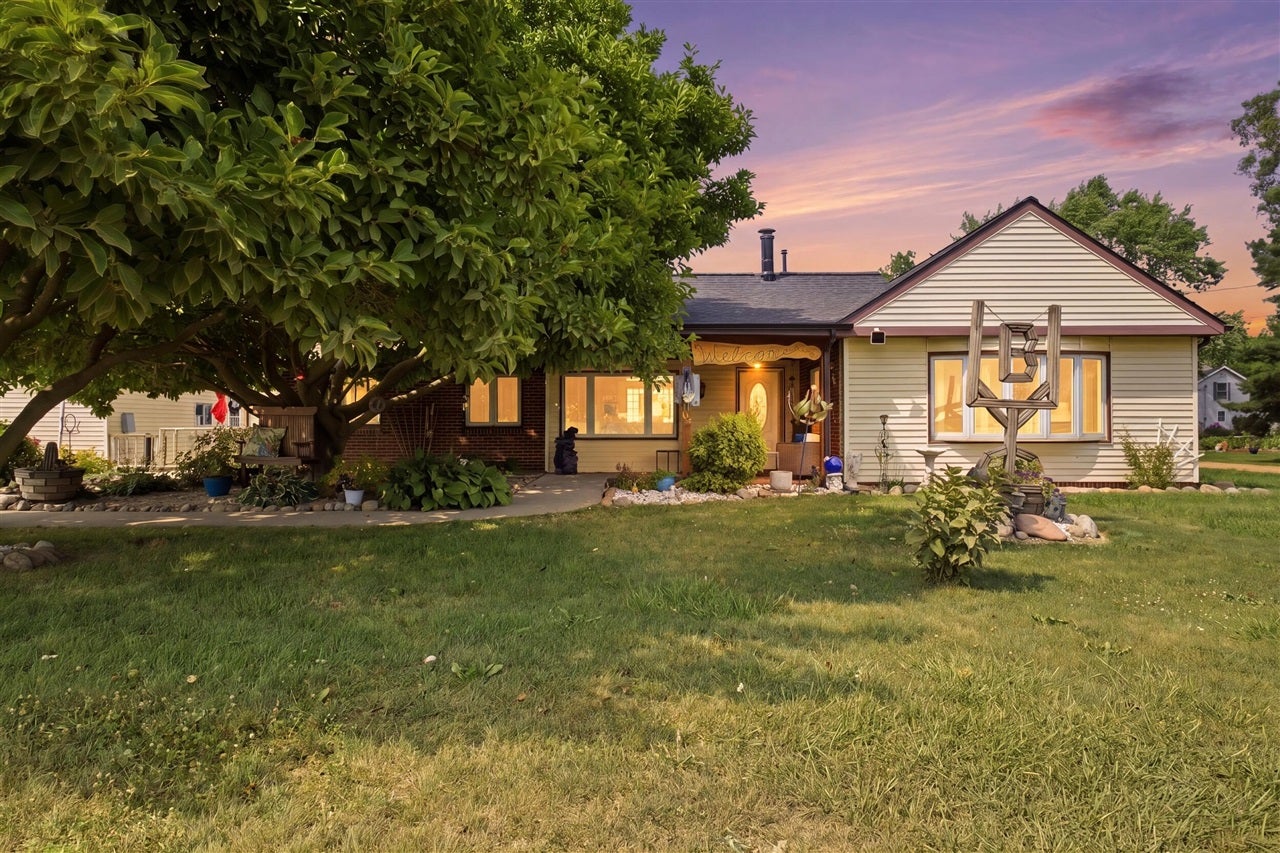 6113 E Musgrove Highway — photo