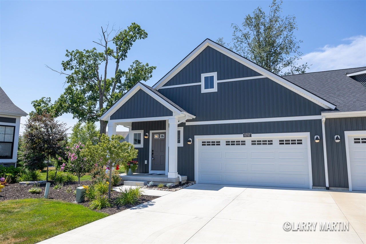 8787 Brayridge Drive — photo