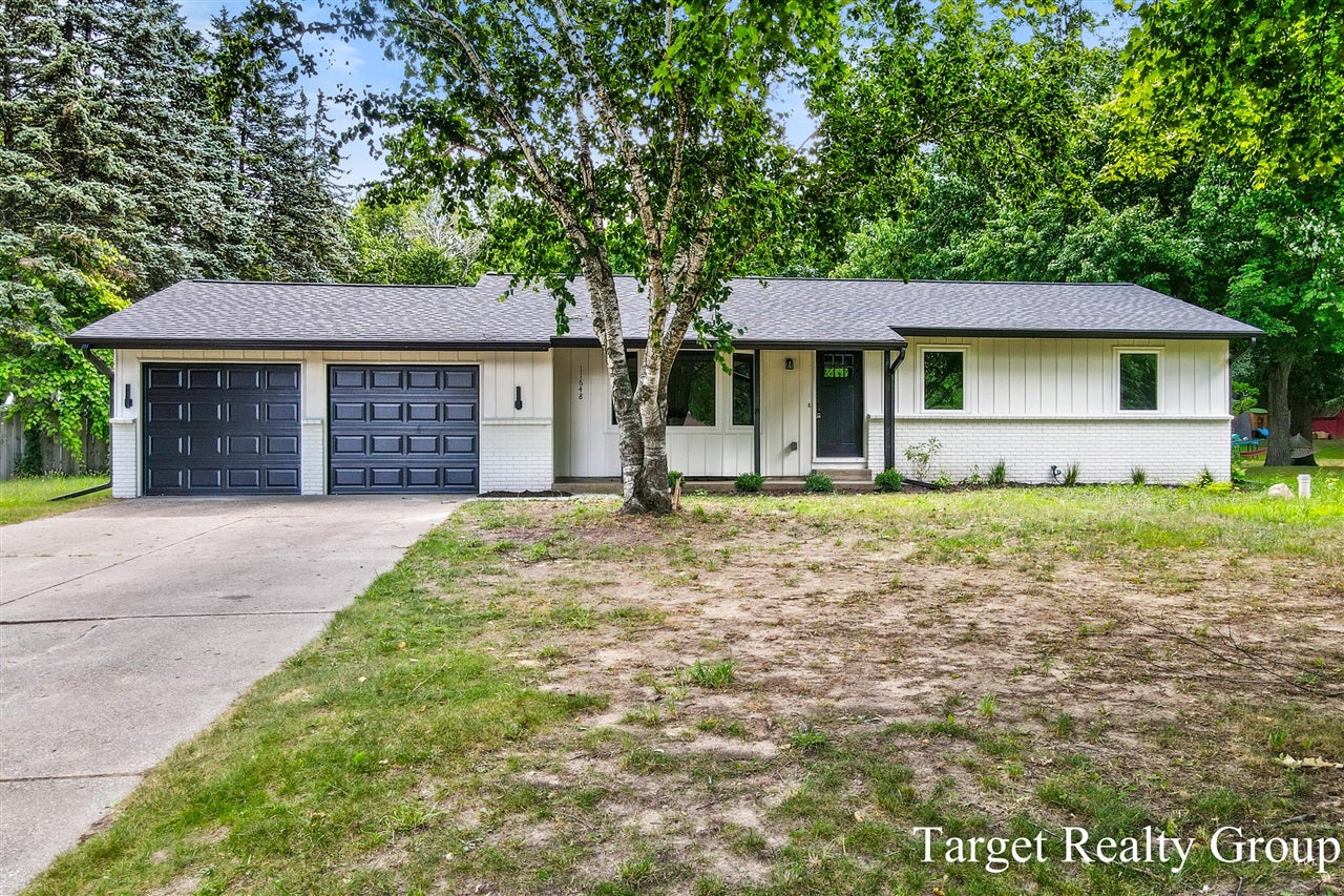 11648 Woodgate Drive — photo