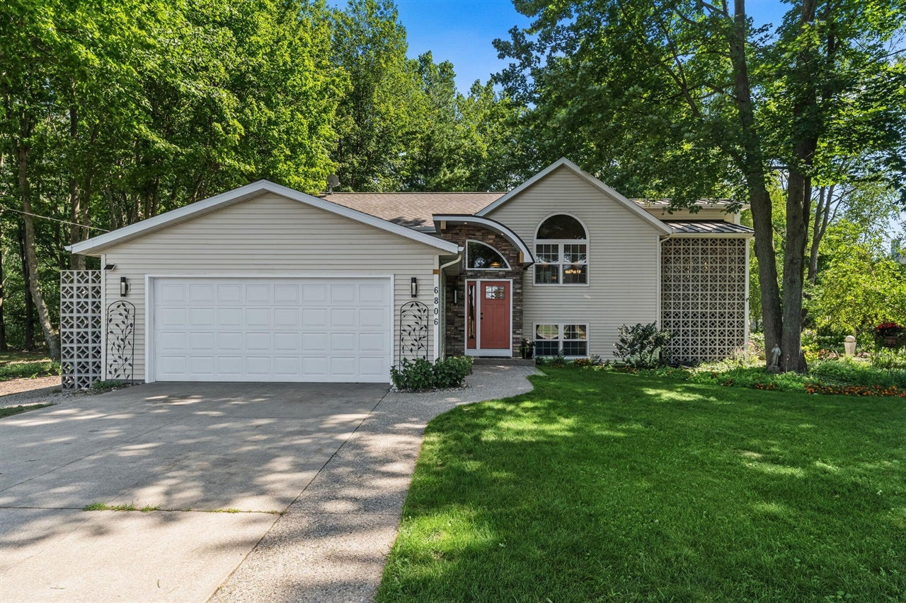 6806 Wiley Road — photo