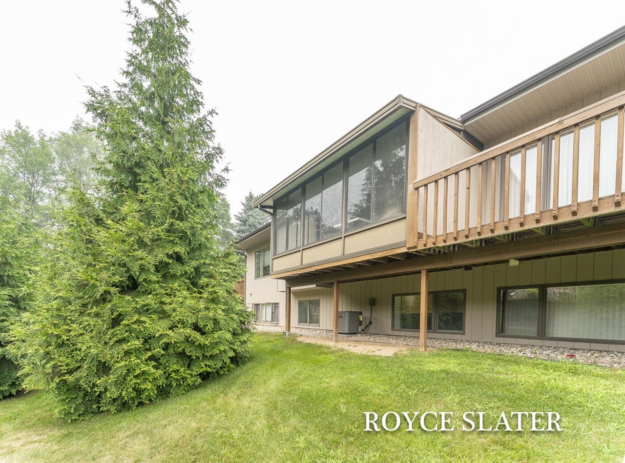 2682 Limestone Lane 23 — photo