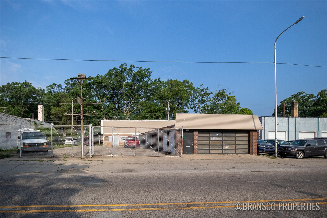2511 Peck Street — photo