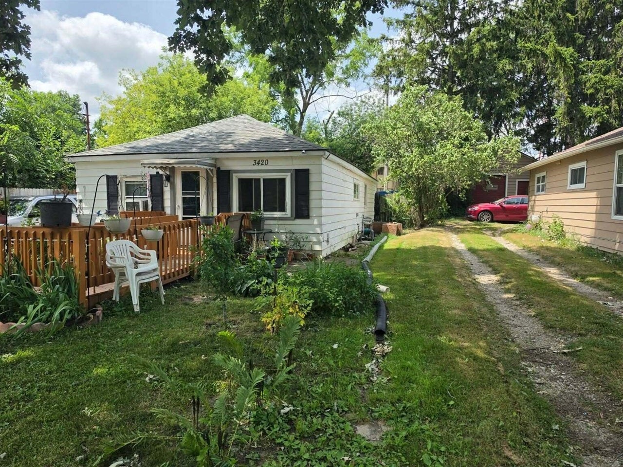 3420 Burchfield Drive — photo