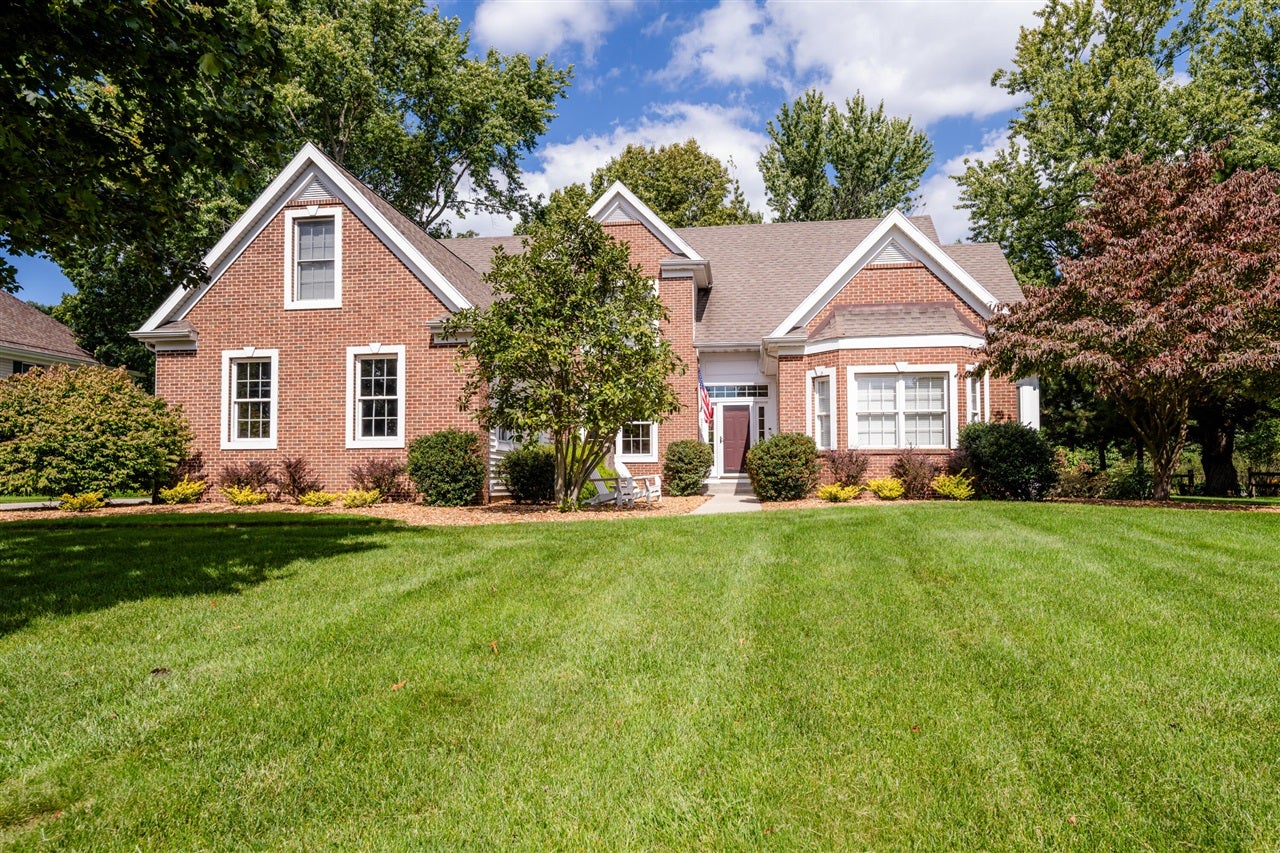 2159 Alpine Court — photo