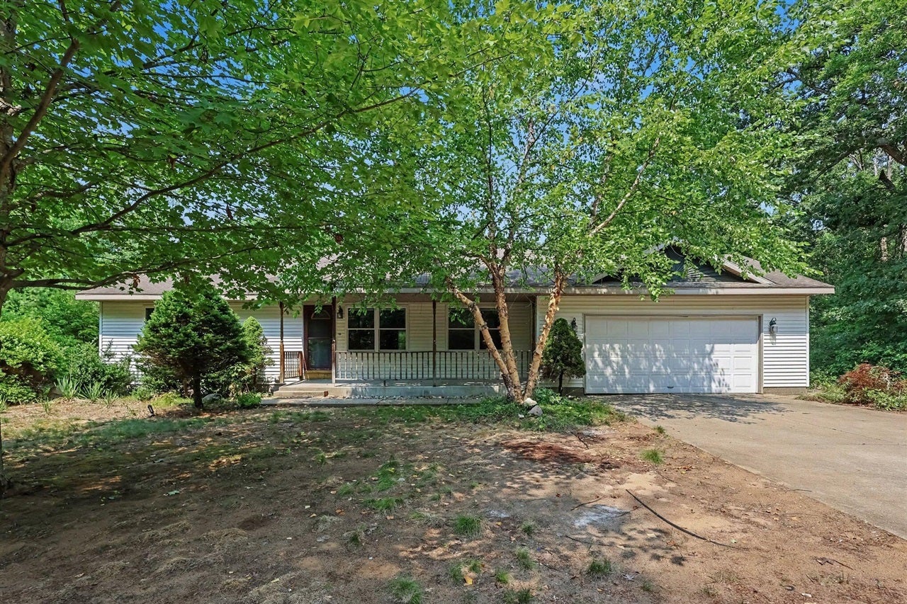 3748 S Sweet Lake Drive — photo