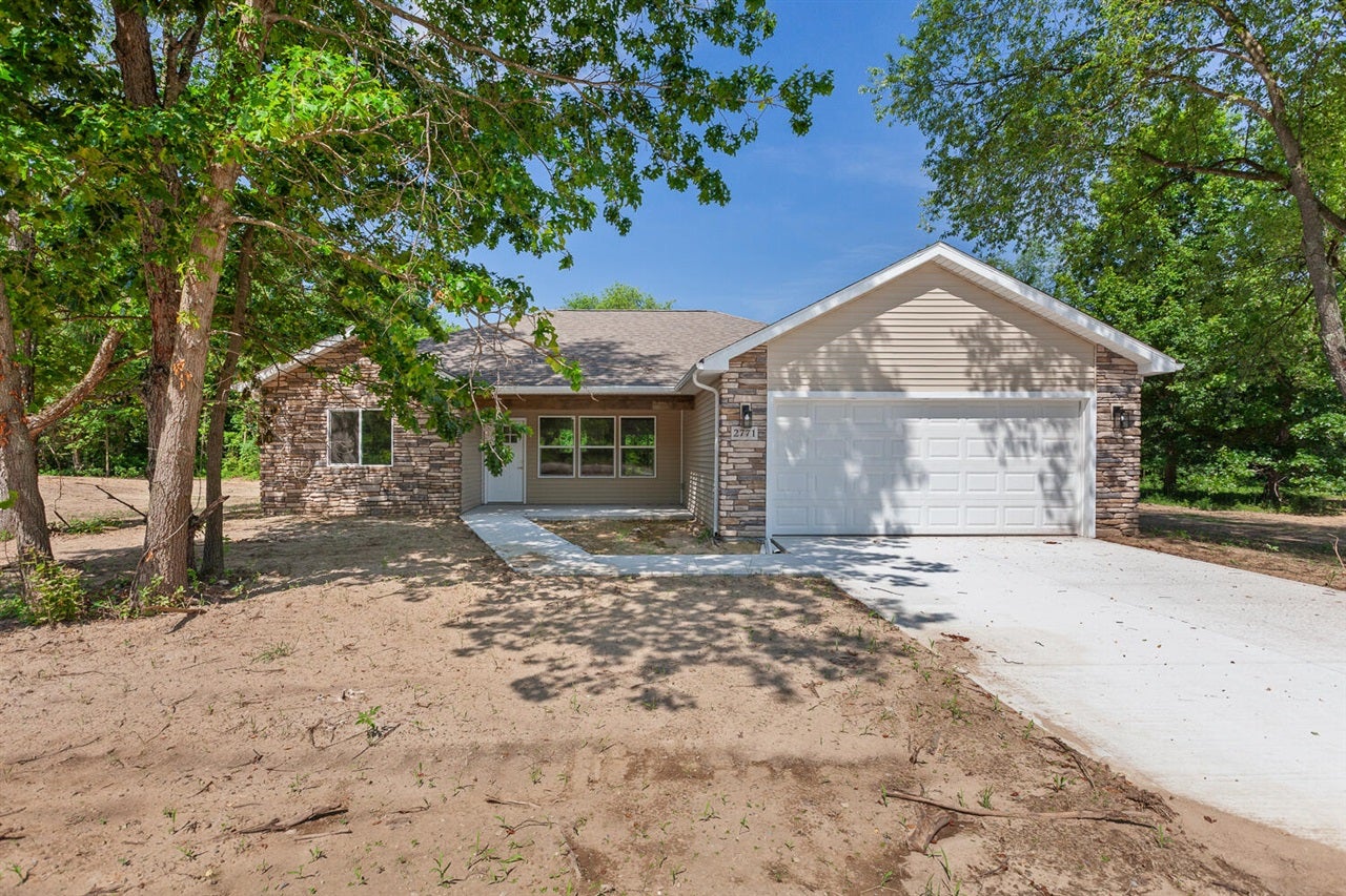 2771 Gady Pines Drive — photo