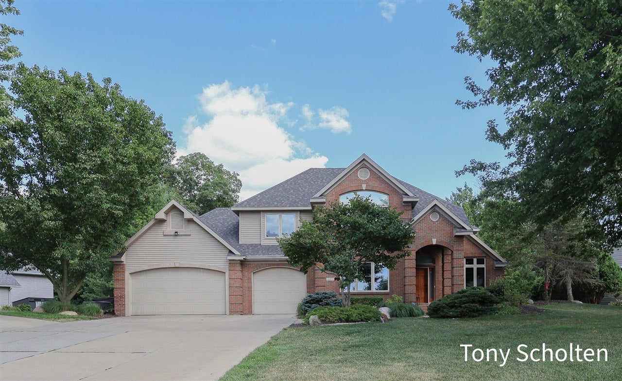 6054 Summerhill Drive — photo