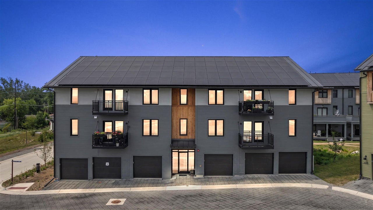 2231 Trillium Lane 22 — photo