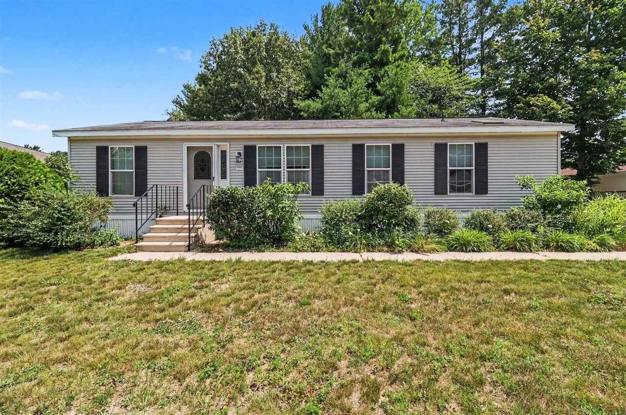 3773 W Forest Hill Circle — photo