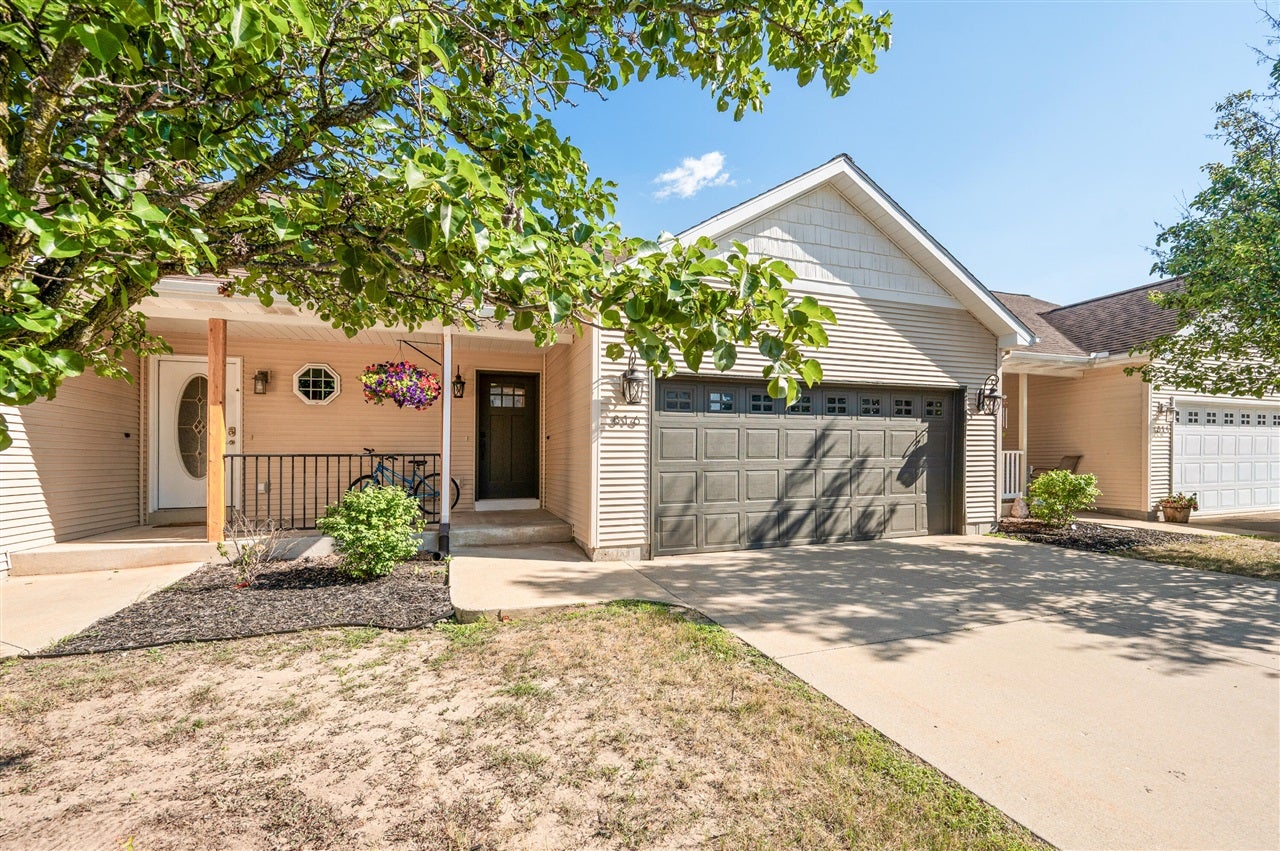 816 Tioga Park Drive — photo