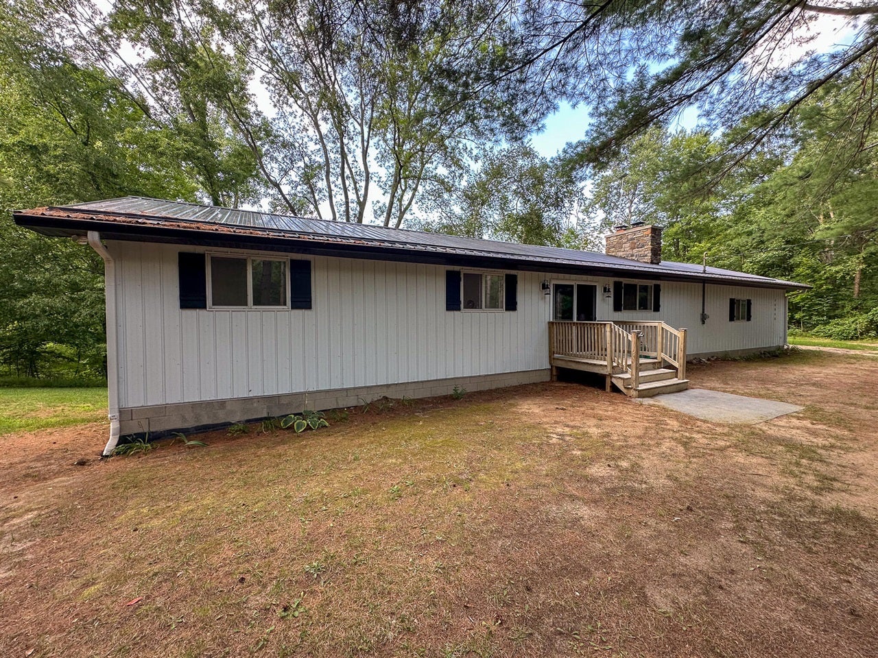 10013 E Beal City Road — photo