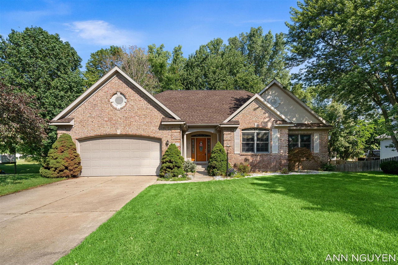 5263 Pine Slope Drive — photo