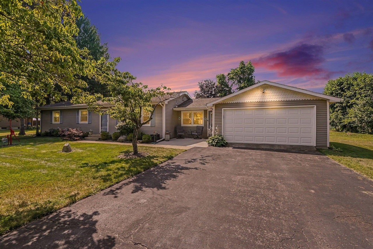28783 Sarabyn Street — photo