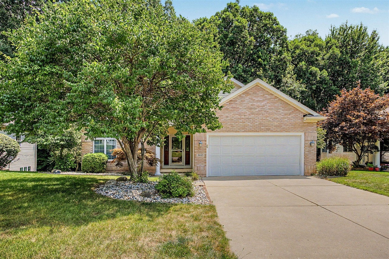 3015 S Wood Dale Drive — photo