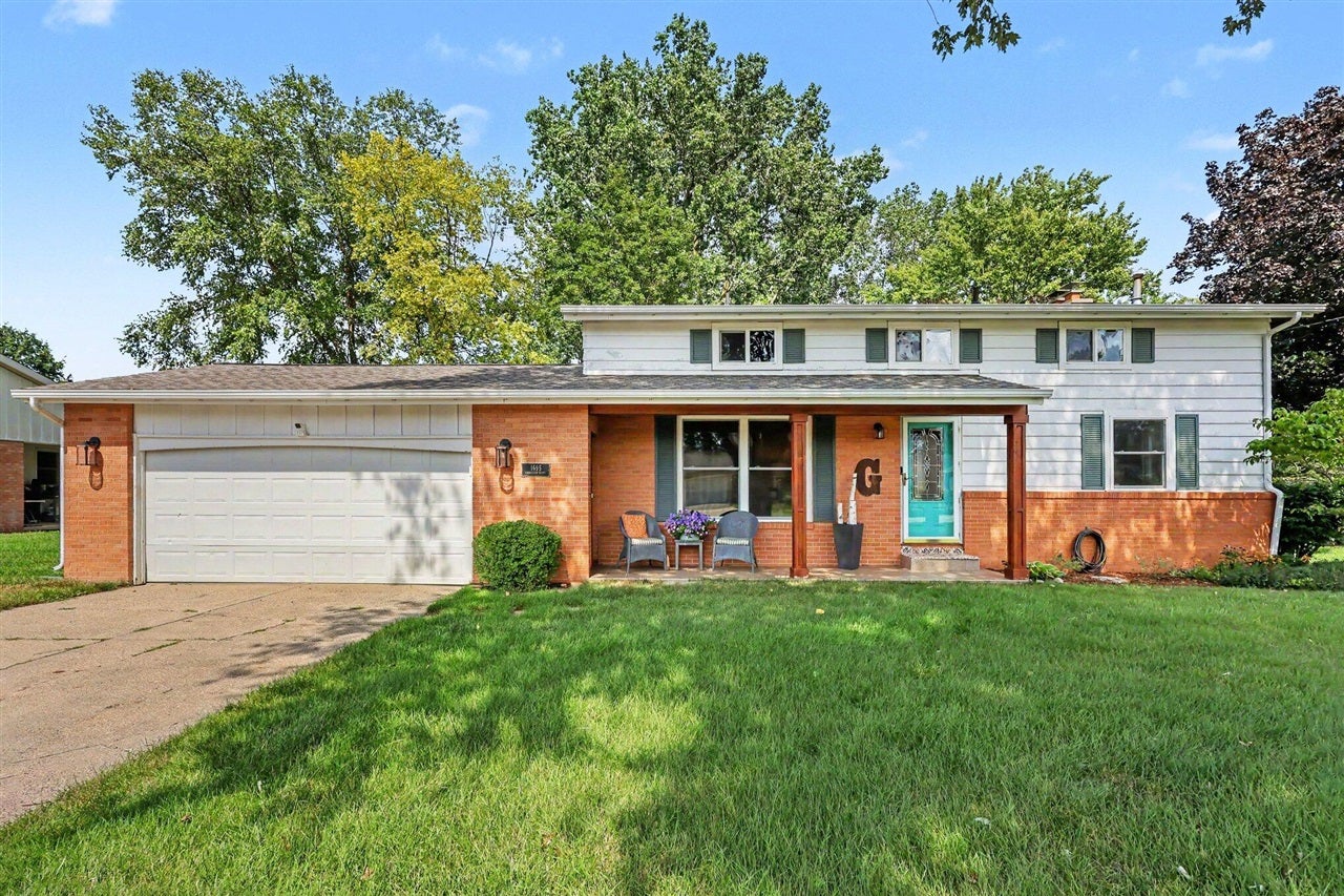 1695 Broadview Drive — photo