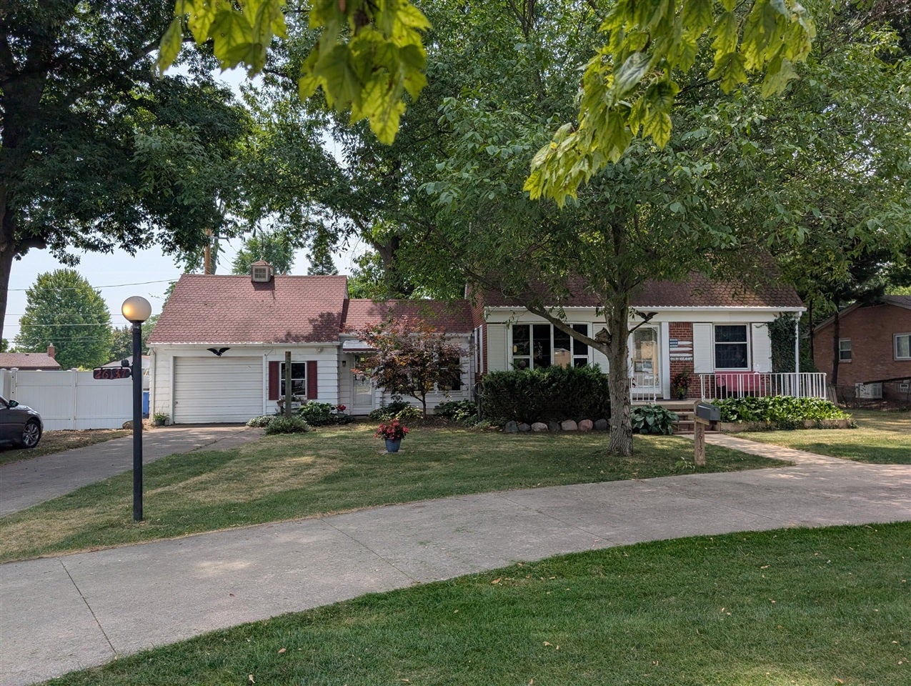 26137 Joy Road — photo