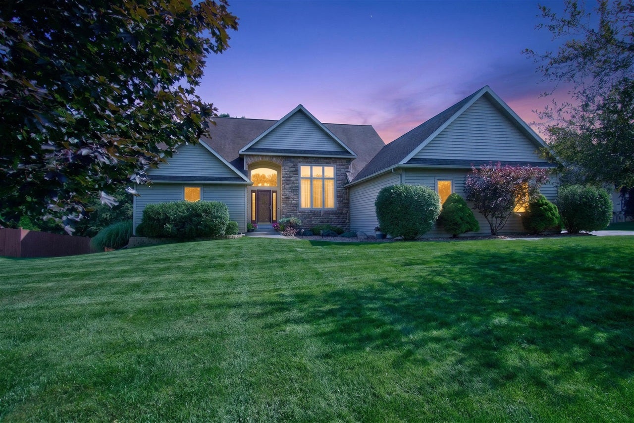 10237 Tims Lake Boulevard — photo