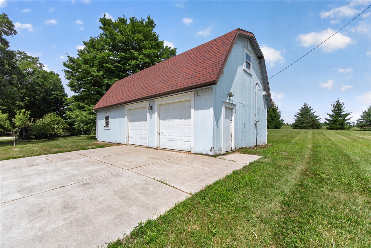 18600 Manitou Road, Addison, MI 49220 — photo 3