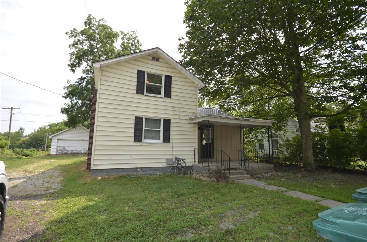 200 S Constantine Street, Three Rivers, MI 49093 — photo 2