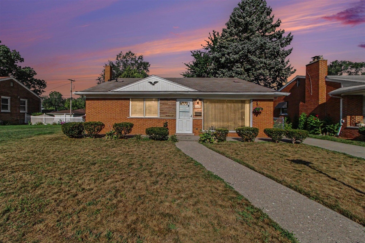 13429 Garfield Street — photo