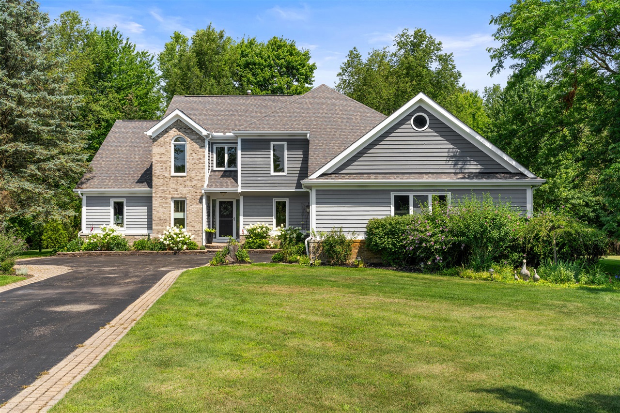 5440 Ridge Trail, Clarkston, MI 48348