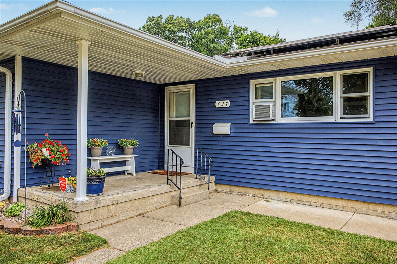 427 Bates Street, Jackson, MI 49202 — photo 3