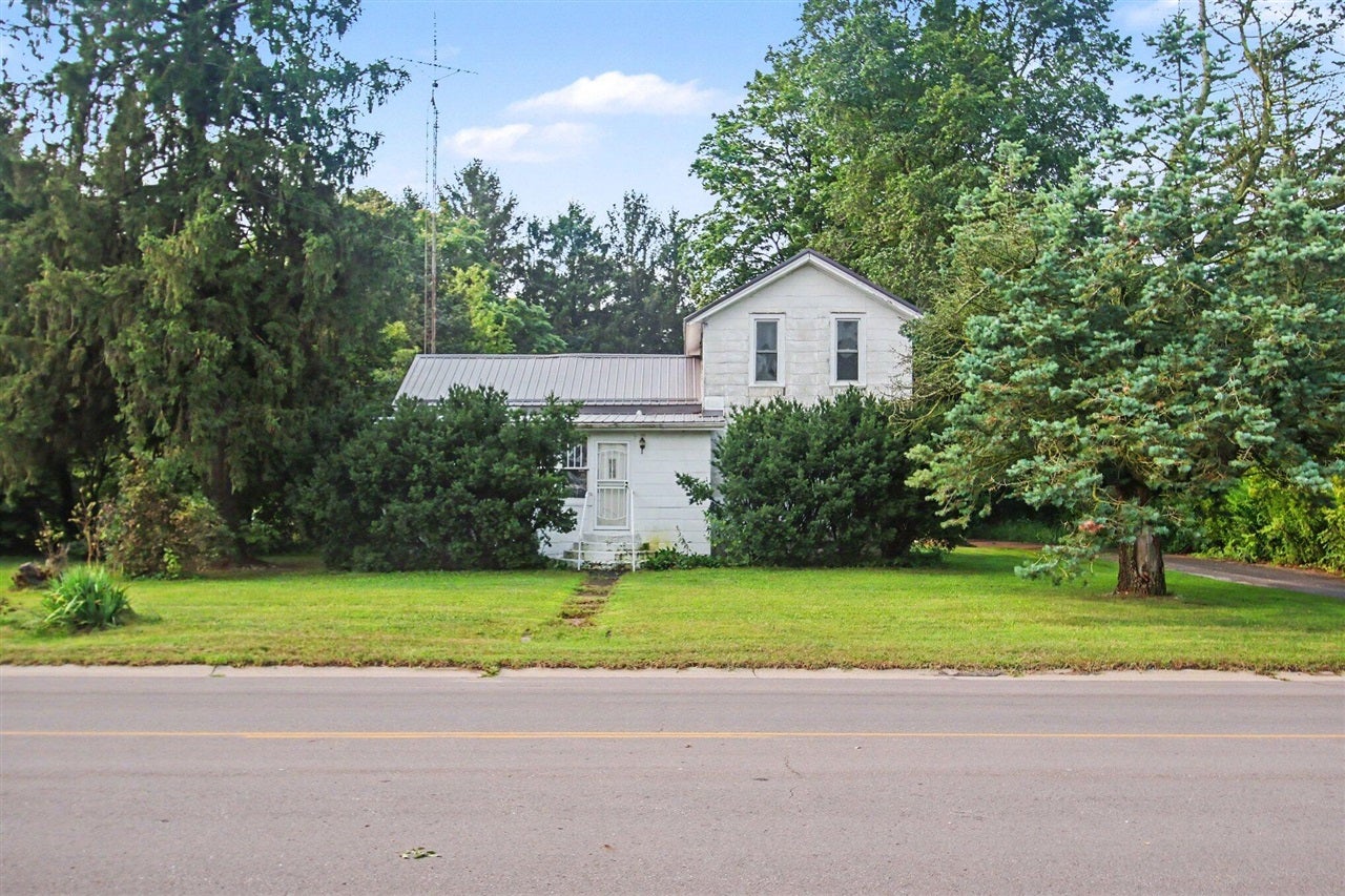 62835 Red Arrow Highway — photo