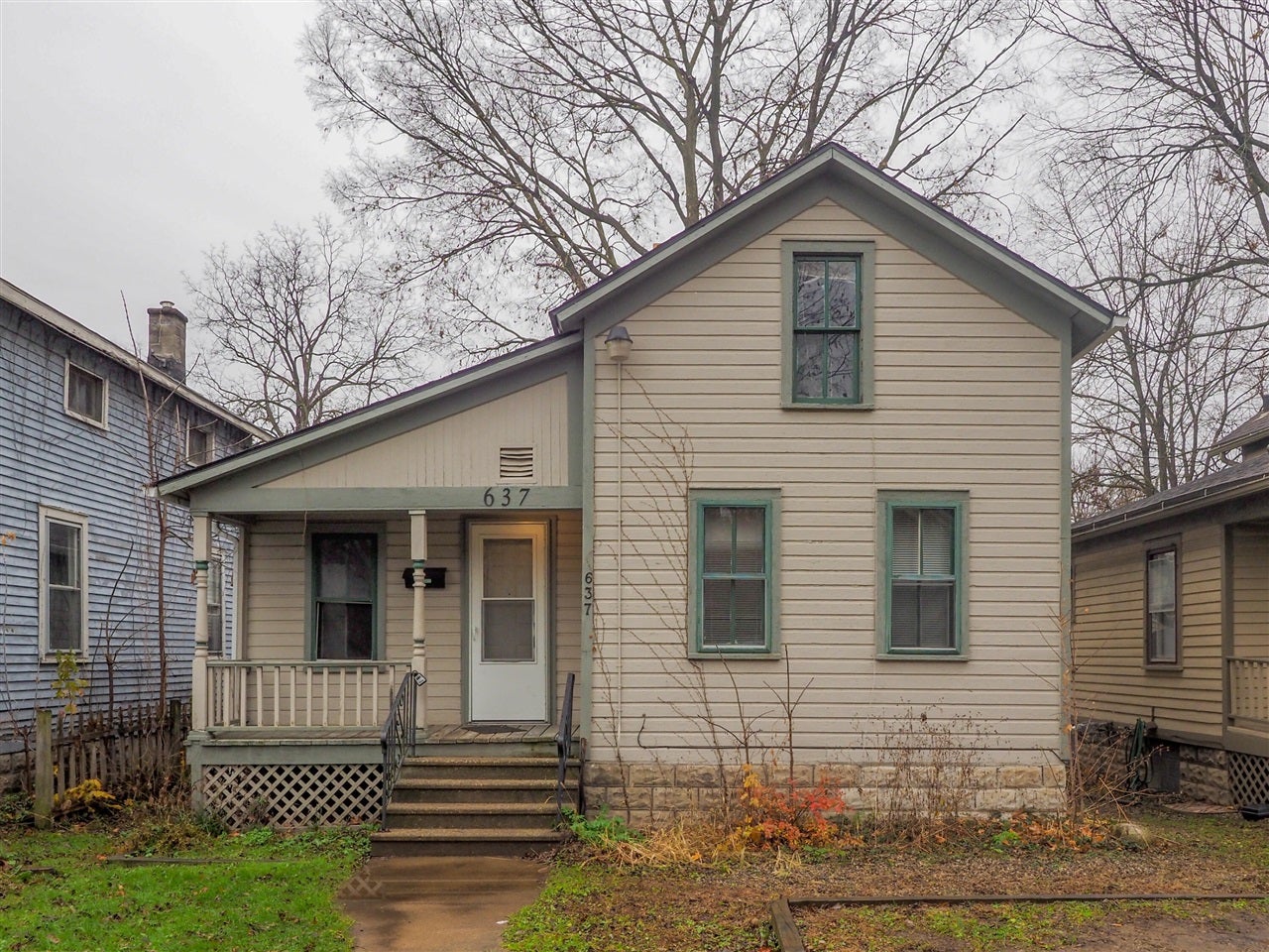 637 Davis Street — photo