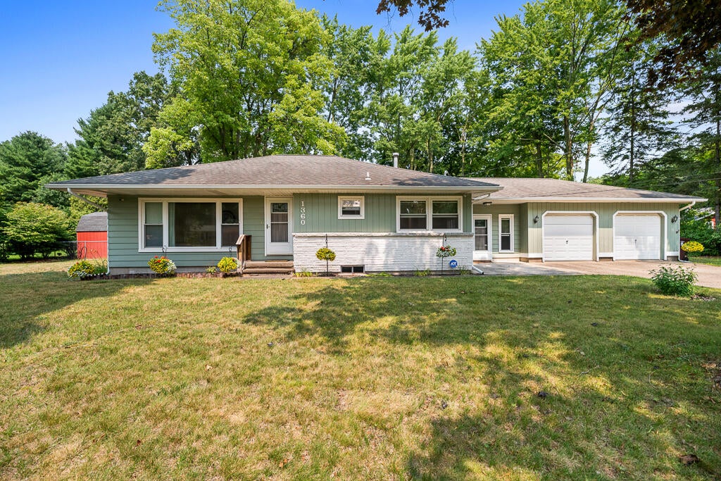 1360 Logan Road — photo