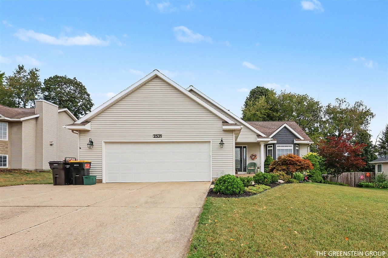 2531 Ridge Top Drive — photo