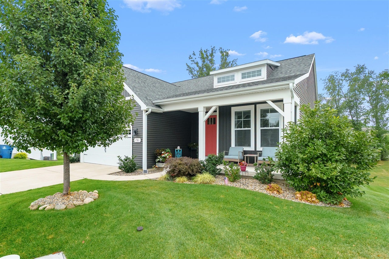 701 Janelle Court — photo