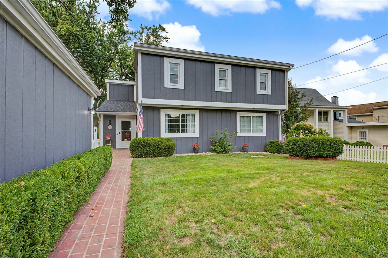 2124 Ash Te Wette Beach Drive — photo