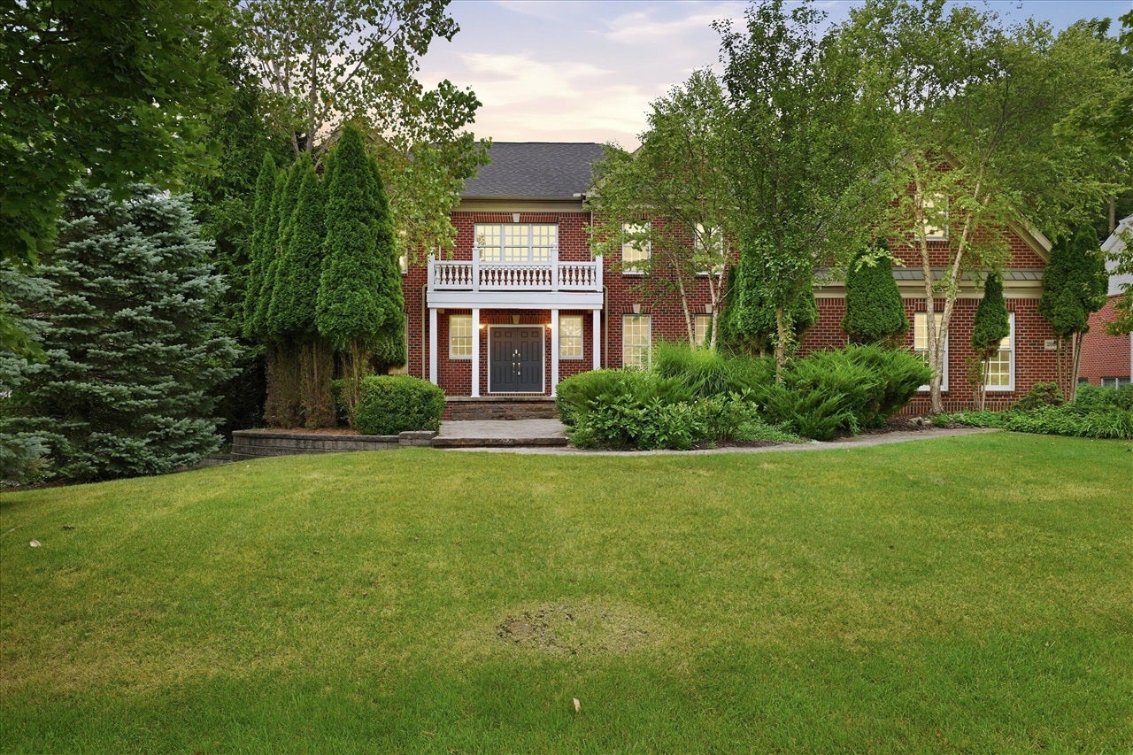 2086 Autumn Hill Drive — photo