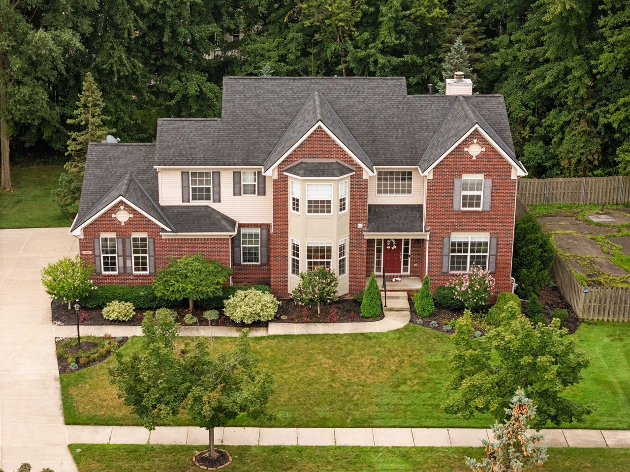 1338 Coach House Lane — photo