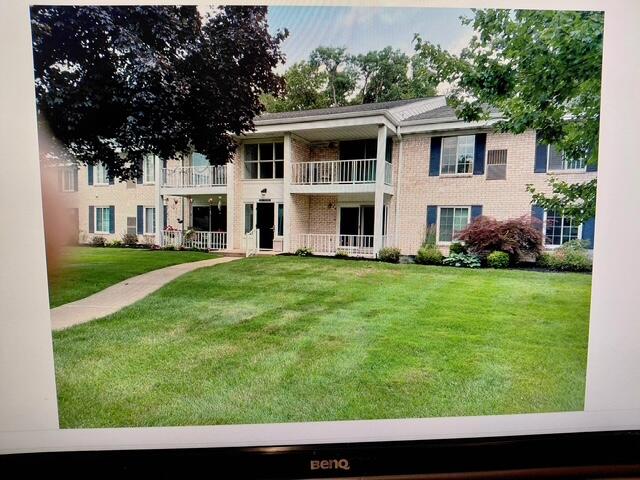 35980 Ann Arbor Trail 215 — photo