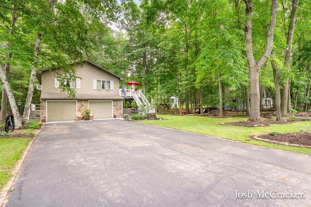 11339 Alpine Road — photo