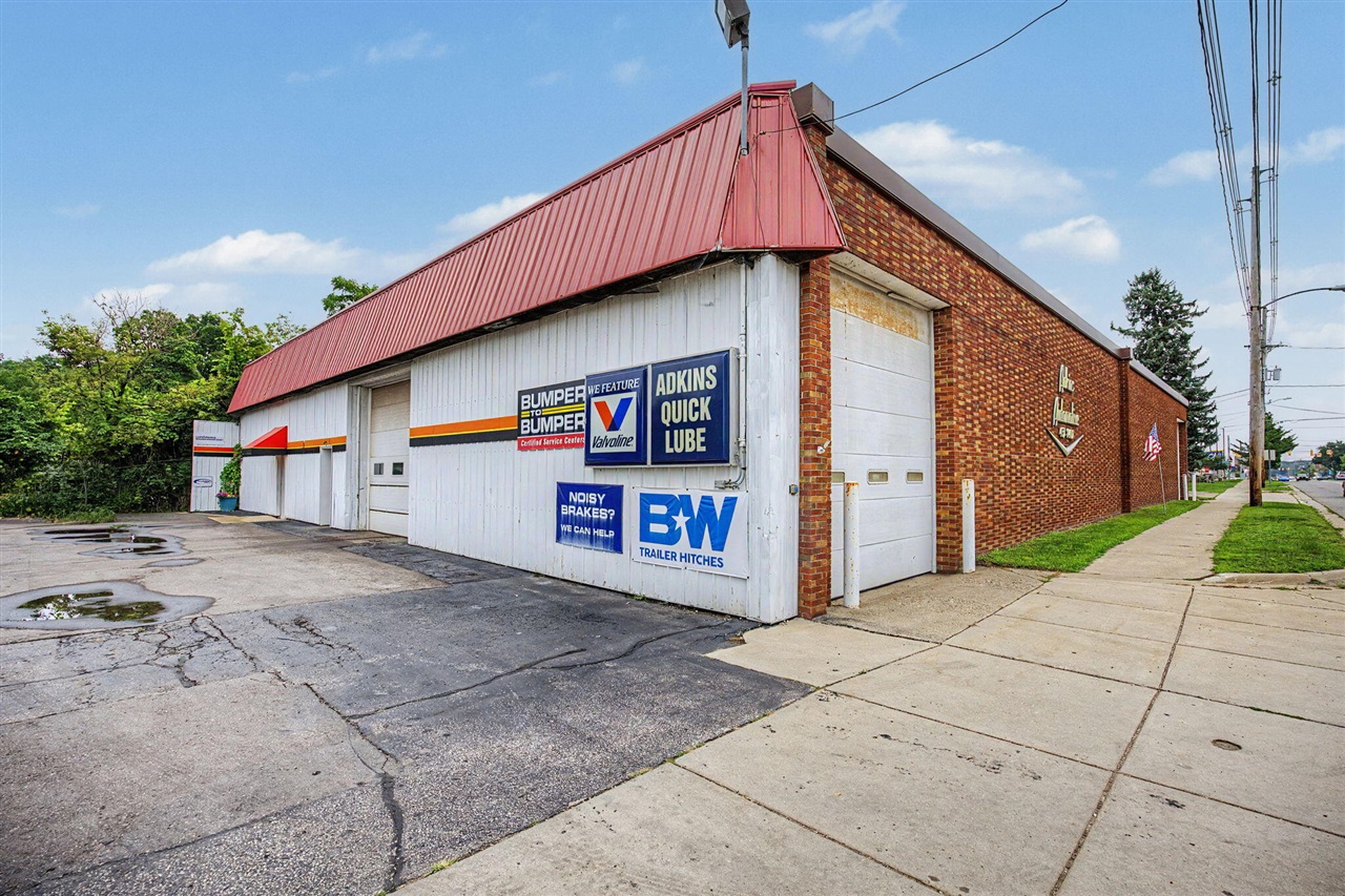 37 W Carleton Road — photo