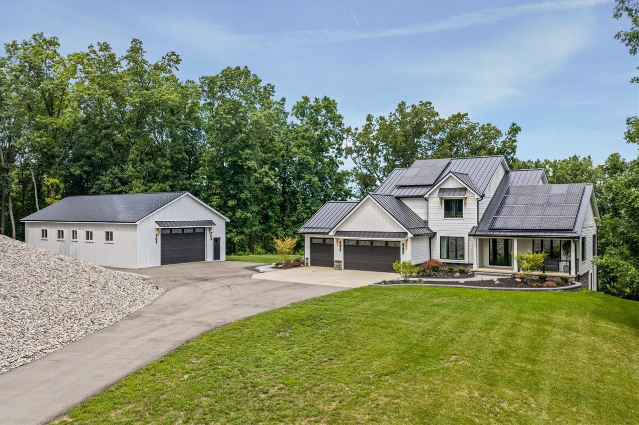 15135 W Austin Road — photo