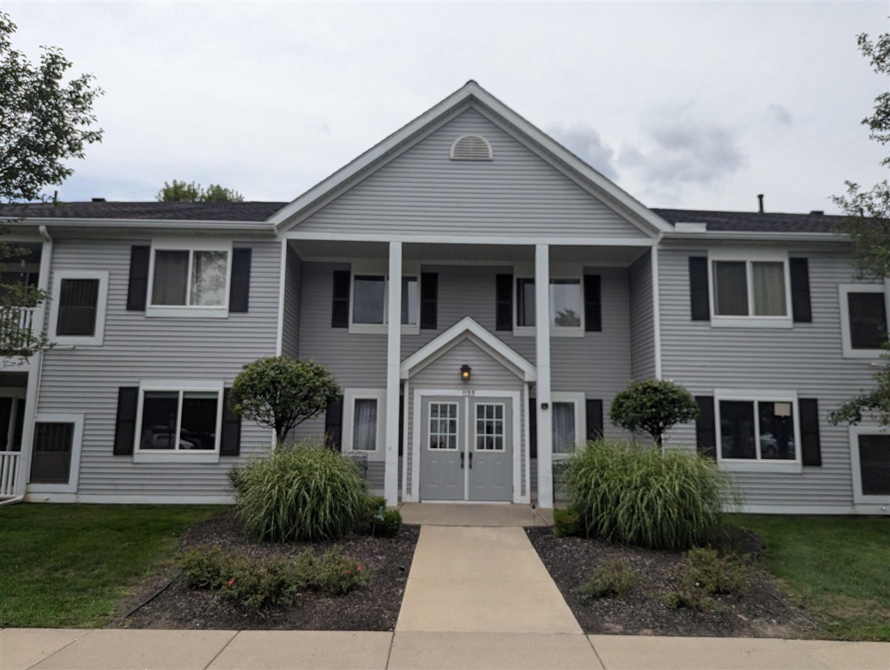 1155 S Lake 45 — photo