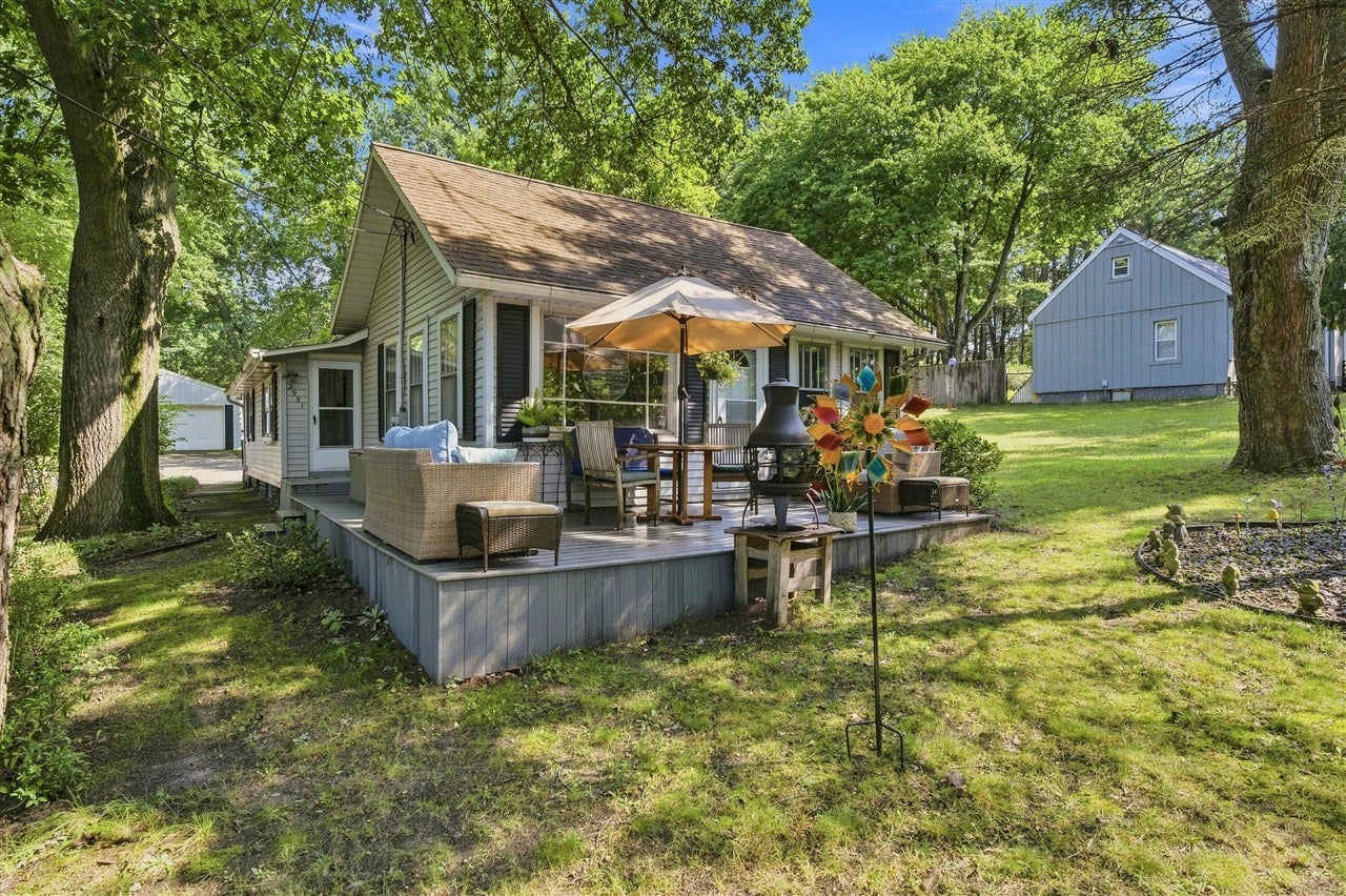 2991 W Marquette Woods Road — photo
