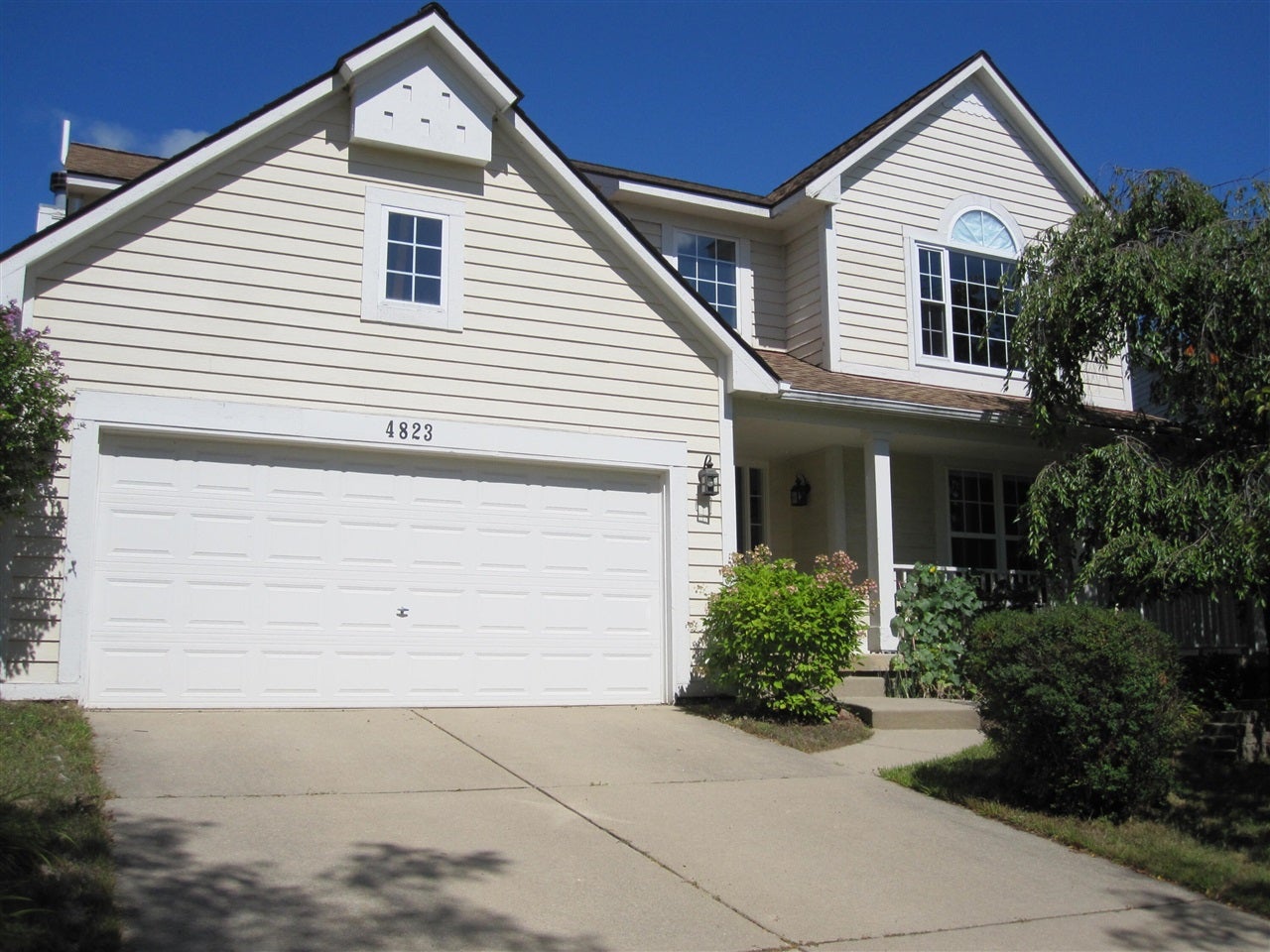 4823 N Ridgeside Circle — photo