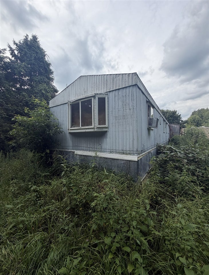 25306 Mckenzie Street — photo